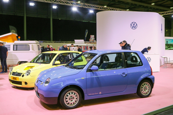 Bild VW Lupo 3L (2003) - zusammen mit dem Cup-Lupo auf dem Volkswagen-Stand - Bremen Classic Motorshow 2023