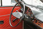 Bild: VW Passat Variant L (1974) - Kunststofflenkrad mit dünnem Kranz