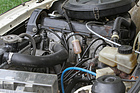 VW Passat Variant L (1974) - der Wasserkühler ist neben dem Motor untergebracht