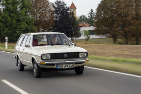 VW Passat Variant L (1974) - grosse Fensterflächen machen den Variant zu einem übersichtlichen Wagen