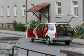VW Passat Variant L (1974) - offen für alles
