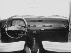 VW Polo (1975) – Cockpit