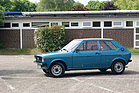 VW Polo L (1975) – "Ozeanicblau" ist genau die richtige Farbe für eine Fahrt zum Freibad