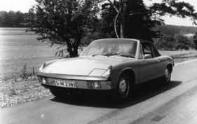 VW-Porsche 914 (1970) - das Basismodell mit Stahlrädern und Radkappen