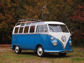 VW Samba 21 Window Microbus (1966) - als Lot 327 angeboten am Silverstone Auctions NEC Classic Motor Show Sale 2015