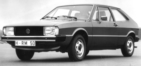 VW Scirocco (1974) - das einfachere Modell mit den rechteckigen Frontscheinwerfern