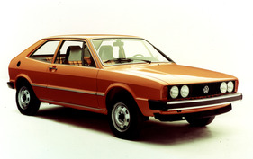 VW Scirocco (1974) - kam vor dem Golf und vor dem Alfasud Sprint, dem er recht ähnlich sah