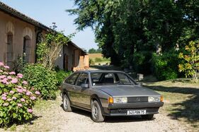 VW Scirocco GT (1985) - Lot 019 at the Artcurial Musée Automobile du Château de Vernon auction 2025