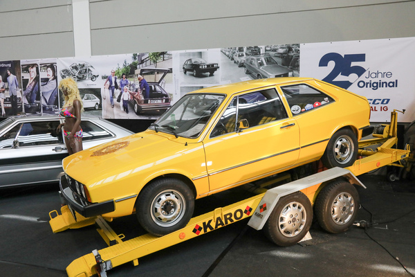 VW Scirocco TS (1974) - damals inkl. Extras DM 11'403 teuer - Klassikwelt Bodensee 2024