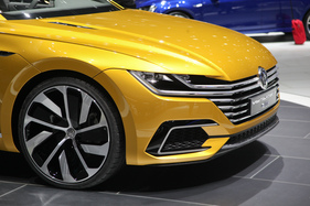 VW Sport Coupé Concept - neue Designsprache bei Volkwagen? - auf dem Genfer Automobilsalon 2015