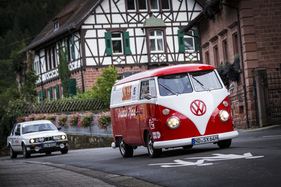 VW T1 Bulli Sonax (1962) - am dritten Tag der Creme21 2015 in Ludwigshafen