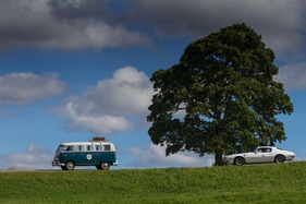 Bild VW T1 Bus (1967) - am RAID Suisse-Paris (Brüssel) 2014