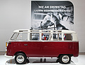 VW T1 Samba (1962) - wirbt für die Qualitäten der Werksrestaurierung - Techno Classica 2015