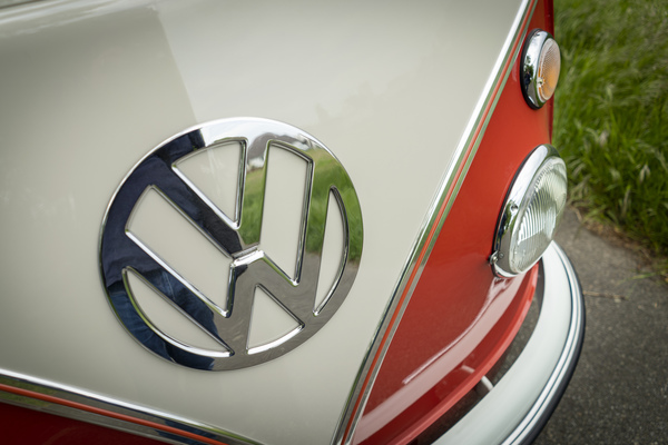 Image: VW T1 Samba (1975) - 1 Samba "Renate".