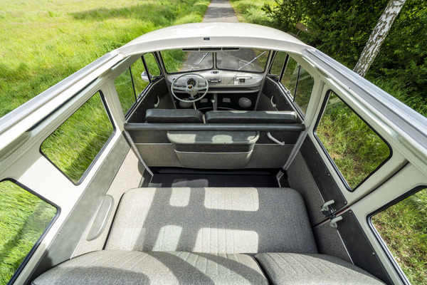 Image: VW T1 Samba (1975) - Passengers get that convertible feeling in the Samba when the folding roof is open.