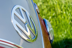 VW Transporter T1 (1960) - grosses VW Logo