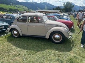 VW Typ1 Käfer Export (1952) - Ein «Rheumaklappen»-Käfer in restauriertem Zustand (1952)