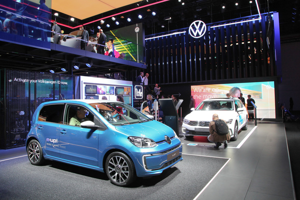 VW e-UP! (2019) - auch Volkswagens Kleinster darf elektrisch - IAA in Frankfurt 2019