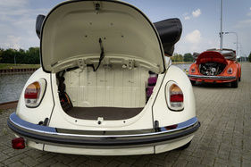 VW eKäfer - zusätzlicher Kofferraum im Heck