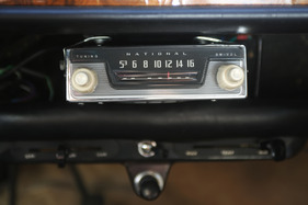 Vanden Plas Princess 1100 (1965) - Mittelwellenradio aus der Zeit