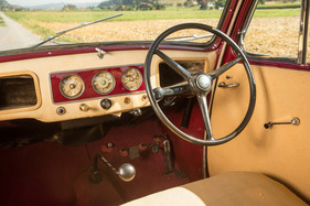 Vauxhall 12-4 (1947) - alles am gewohnten Ort im rechtsgelenkten Wagen (1947)