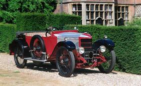 Vauxhall C-Type Prince Henry (1911) - mit dem prägnanten v-förmigen Kühler