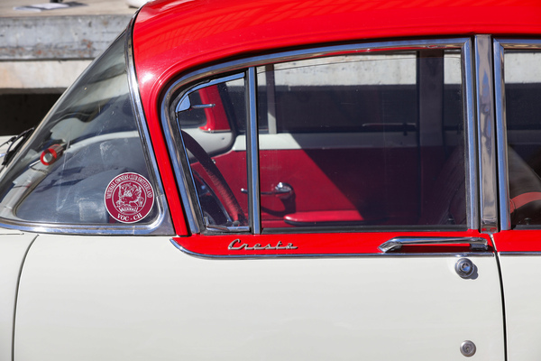 Vauxhall Cresta (1960) - in Rot-Weiss - British Car Meeting Motorworld Kemptthal 2025