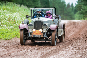 Vauxhall OD 23/60 (1923) - Tag 19 - Perm - Kazan - Rallye Peking-Paris 2016