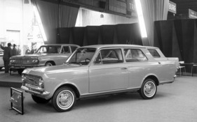Vauxhall Viva (1964) - konventionelle Bauart, die Linie erinnert einmal mehr an den Chevy II - am Genfer Autosalon 1964