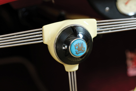 Vauxhall "Zimmerli" (1948) - das Vauxhall-Zeichen