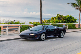 Vector M12 (1996) - als Lot 263 an der RM/Sotheby’s Monterey Auction 2024