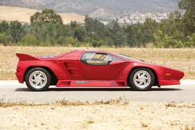 Vector W8 (1992) - fast wie mit dem Lineal gezogen (angeboten an der RM Auction Monterey 2014)