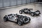 Comparison of the modern Morgan CX generation platform with the steel chassis Morgan