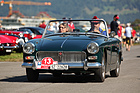 Vermutlich schon länger nicht mehr benutzt worden ist dieser MG Midget, denn das Jungfrau-Rallye-Schild stammt aus einem vergangenen Jahr - British Car Meeting 2015 in Mollis