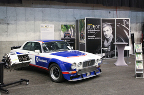 Versicherer Belmot zeigte einen rassigen Jaguar-Tourenwagen - Oldtimer- und Teilemarkt Fribourg 2019