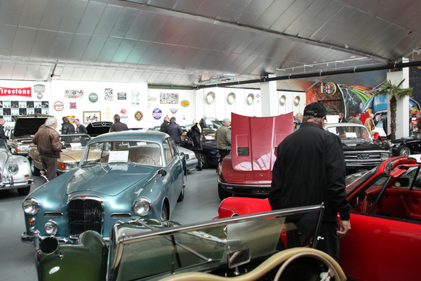 Versteigerung Oldtimer Galerie Toffen am 28. November 2015 - Raritäten aufgereiht