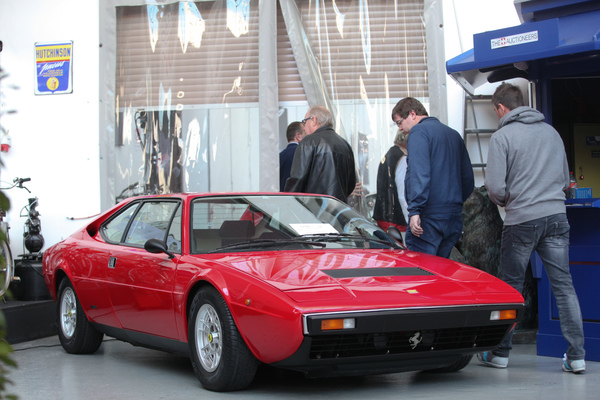 Versteigerung Oldtimer Galerie in Toffen am 29. April 2017 - Dino 208 GT4, der kleine Bruder mit Zweilitermotor