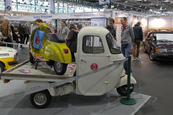 Vespa-Doppelpack? - Bremen Classic Motorshow 2020
