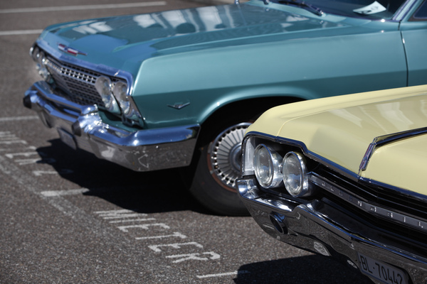Viel Bleck und viel Chrom, z.B. am Oldsmobile - 2. TCS Youngtimer und Classictreffen in Pratteln 2016