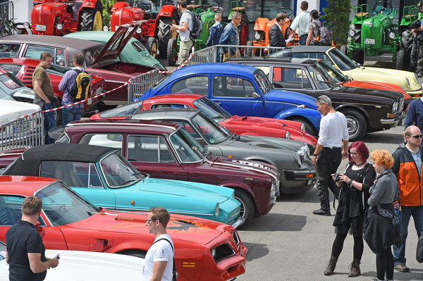 Image: Lots of interest, indoors and outdoors - Klassikwelt Bodensee 2016