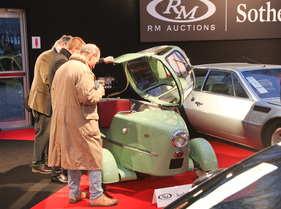 Viel Interesse für den kleinen Inter - RM/Sotheby's Paris Versteigerung 2017