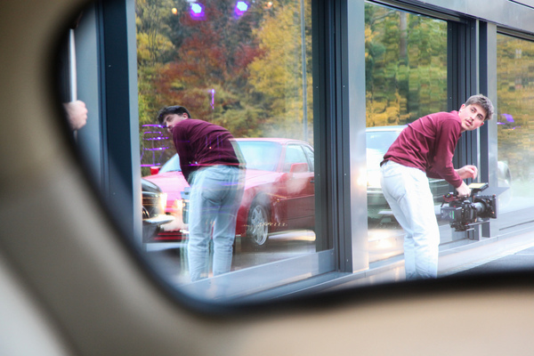 Bild Viel Medieninteressen an der Eröffnung der Autohalle