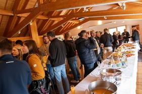 Viel Zeit zum Fachsimpeln an der Gottardo Classic 2024