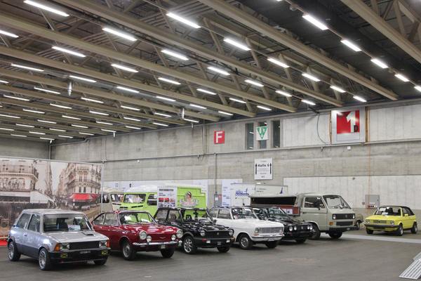 Vielfältiges Oldtimer-Angebot zu bezahlbaren Preisen - Oldtimer- und Teilemarkt Fribourg 2019