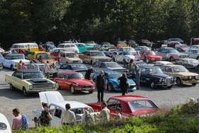 Vielfältiges Suchspiel: Wer findet den Maserati Quattroporte III und den '69er Chevrolet Camaro? – Albisgütli Classic Cars & Bikes Oktober 2023 Vielfältiges Suchspiel: Wer findet den Maserati Quattroporte III und den '69er Chevrolet Camaro? – Albisgütli Classic Cars & Bikes Oktober 2023