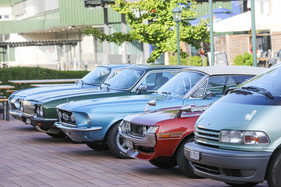 Vielfalt - Toyota Previa, Celica, Ford Mustang und zweimal Reliant Scimitar - Grosser Oldtimer/Youngtimer Saisonausklangs-Brunch Emil Frey/Zwischengas 1. Oktober 2023 Vielfalt - Toyota Previa, Celica, Ford Mustang und zweimal Reliant Scimitar - Grosser Oldtimer/Youngtimer Saisonausklangs-Brunch Emil Frey/Zwischengas 1. Oktober 2023