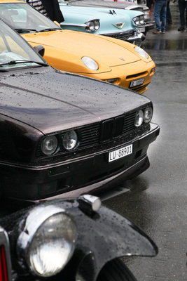 Vielfalt im Classic-Car-Angebot auf dem Aussengelände - Swiss Classic World Luzern 2019