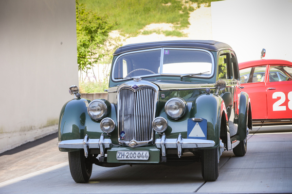 Viertürige Riley-Nachkriegslimousine - Older Classics am 11. Mai 2025