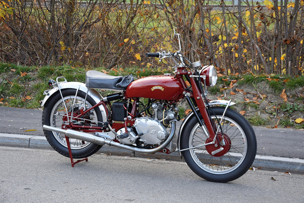 Image: Vincent Comet 500 Series C (1950) - as lot 13 at the auction of the Oldtimer Gallery at the Dolder on June 16, 2018