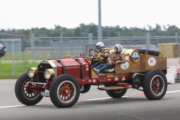 Vintage-Racing auf dem Rundkurs - American La France - Klassikwelt Bodensee 2024